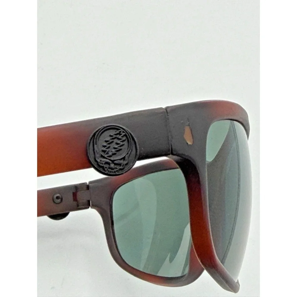 Uncle John's Grateful Dead Eyes of the World Sunglasses Stealie Brown w/ Case